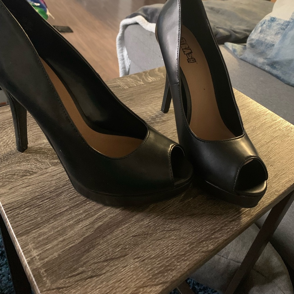 Brash black platform heels